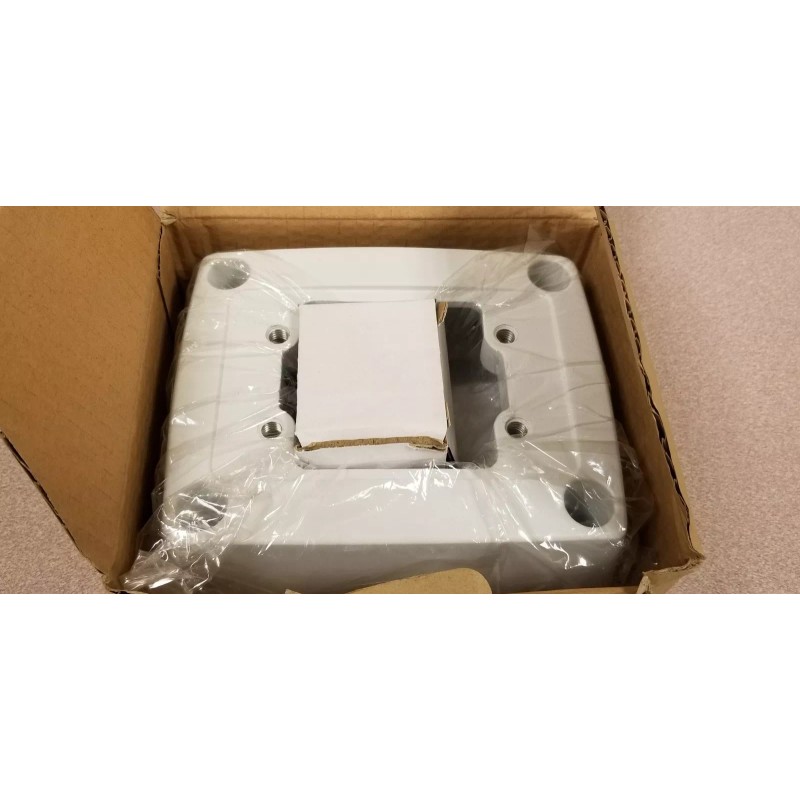 Axis 5505-141 Axis T94R01P Conduit Back Box