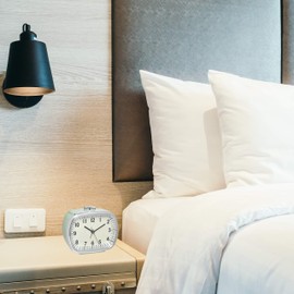 TFA Dostmann 60.1032.04 Electronic Alarm Clock Retro Look Large Analogue Display Mint (L) 110 x (W) 60 x (H) 92 mm