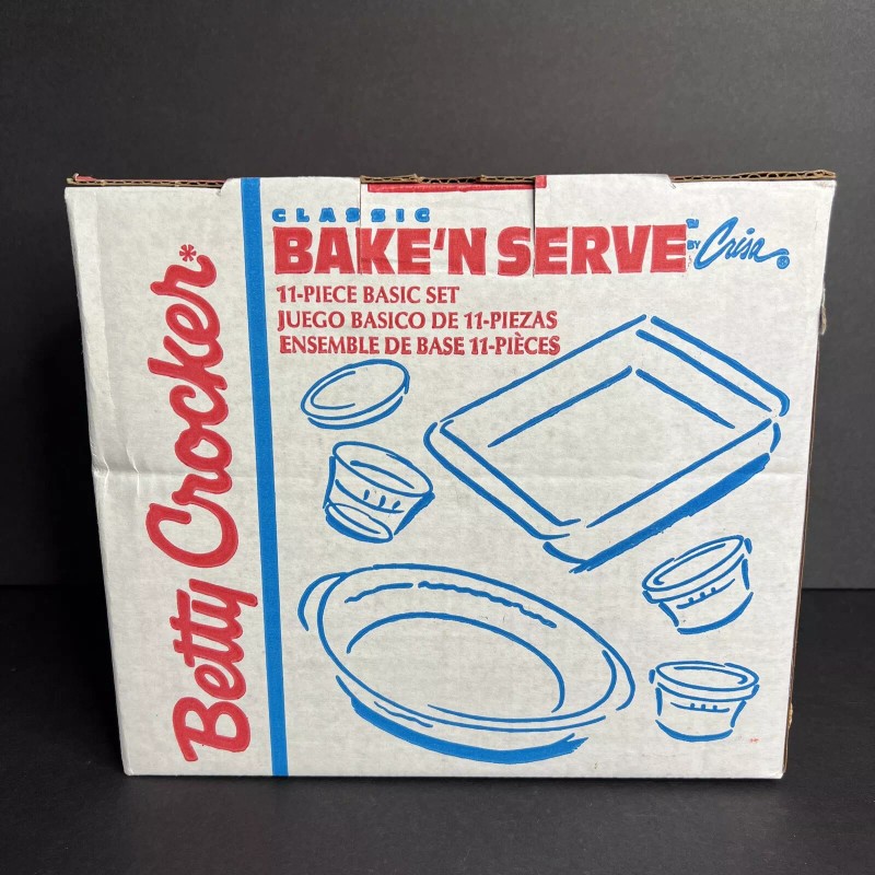 Betty Crocker Vintage 1995 Betty Crocker Classic Bake'N Serve 11-Piece