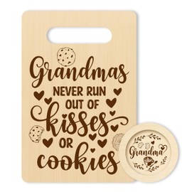 Gifts For Grandma, Grandmas Never Run Out Of Kisses Or Cookies Cutting Board Set, Birthday Gifts For Nana, Chopping Board With Coaster, Mothers Day Grandparents Day Christmas Kitchen Favor -11