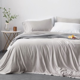 Oasis Fine Linens Island Collection | Soft & Hypoallergenic | Cooling & Moisture Wicking for Hot Sleepers (Queen/Mist)
