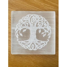 Kristalglobe Selenite Charging Disk, Square Crystal Charging Plate,Selenite Cleansing Plate (8.5cm)