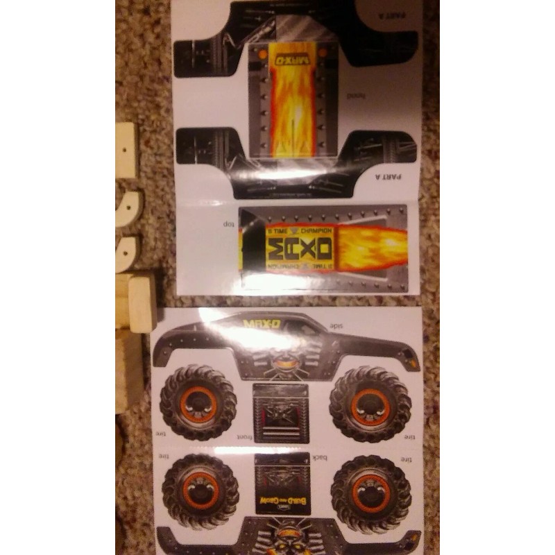 Lowes Lowe's Build and Grow Monster Jam MAX-D Wooden Kit-hottest