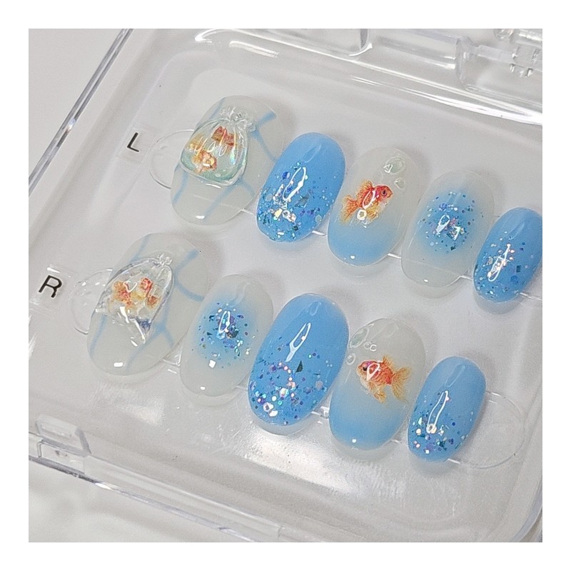 Crisp Goldfish Handmade Nail Tips - Short Oval / 뽀짝