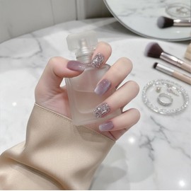 LEVGAL Magnetic Nail Tips, 30 Sheets, Purple Cat Eye, Glitter, Diamond Decoration, Fake Nails, Short, Magnetic Nails, Popular Nails, Japanese Style, Cute, Stylish, Simple, Double-Sided Tape Included