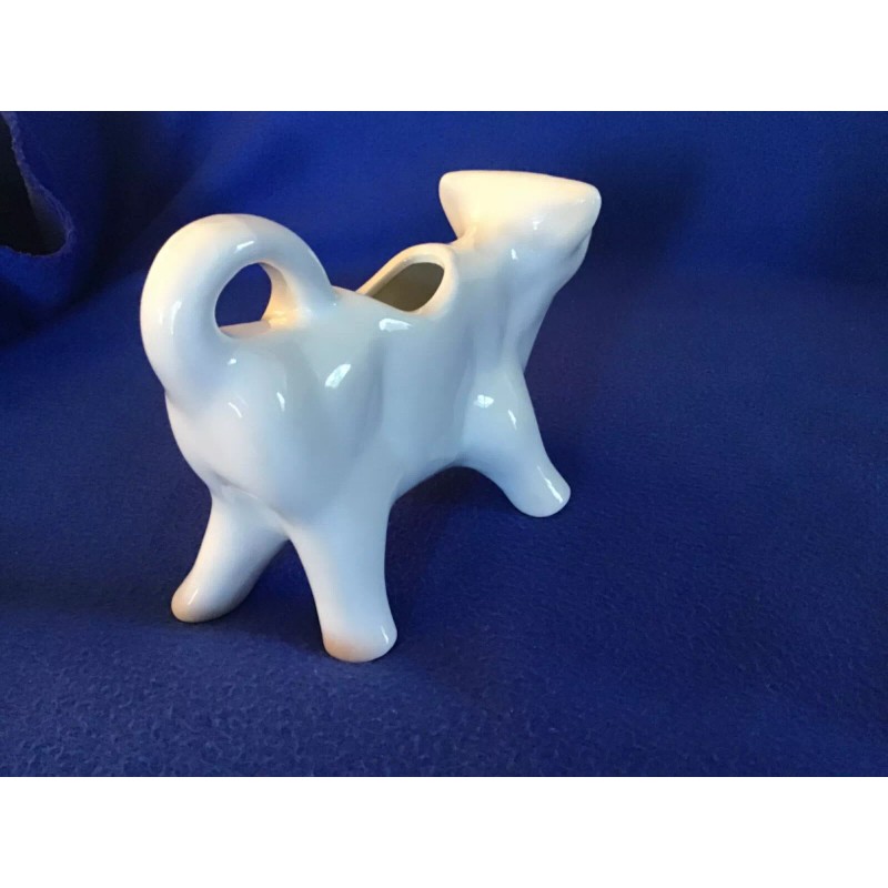 GIBSON WHITE CERAMIC COW SHAPE DAIRY CREAMER