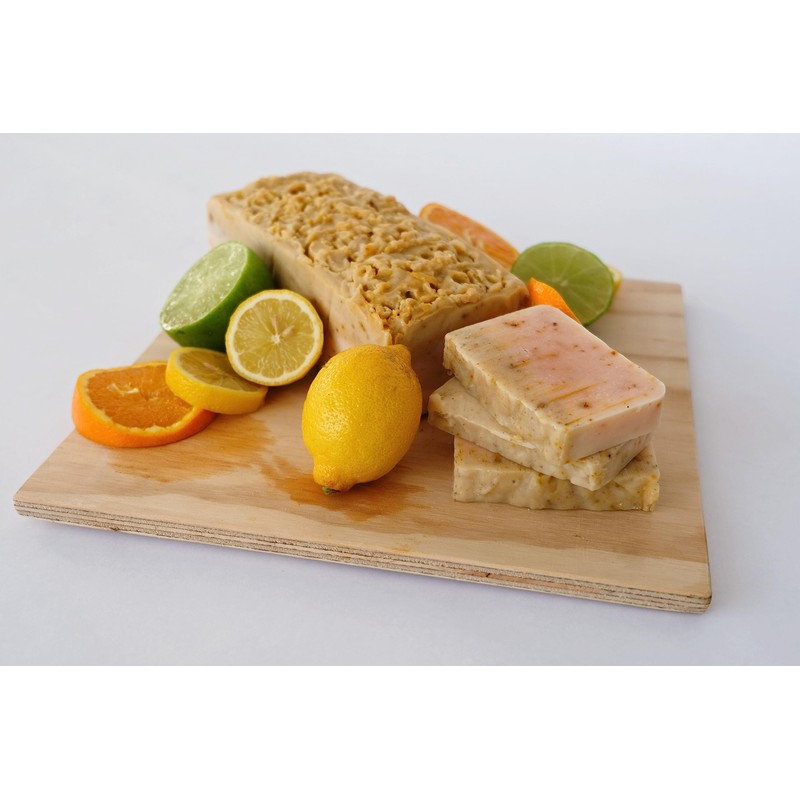KIT DE 4 JABONES ARTESANALES DE CITRICOS Y VERBENA EN
