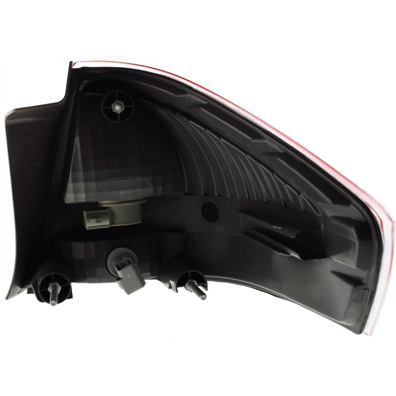 Garage-Pro Tail Light Compatible with 2008 Ford Focus Driver Side