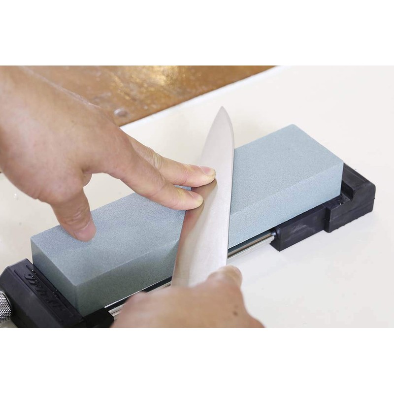 EBM 荒砥 Stone (# 220), Holds Size (Small)