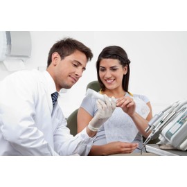 Ansell Ansell VersaTouch 92-205 Latexfreie Einweghandschuhe, Lebensmittel Handschuhe Puderfrei, Einmalhandschuhe Wei?, Chemikalien-Schutzhandschuhe, Nitrilhandschuhe XL (100 Stck)