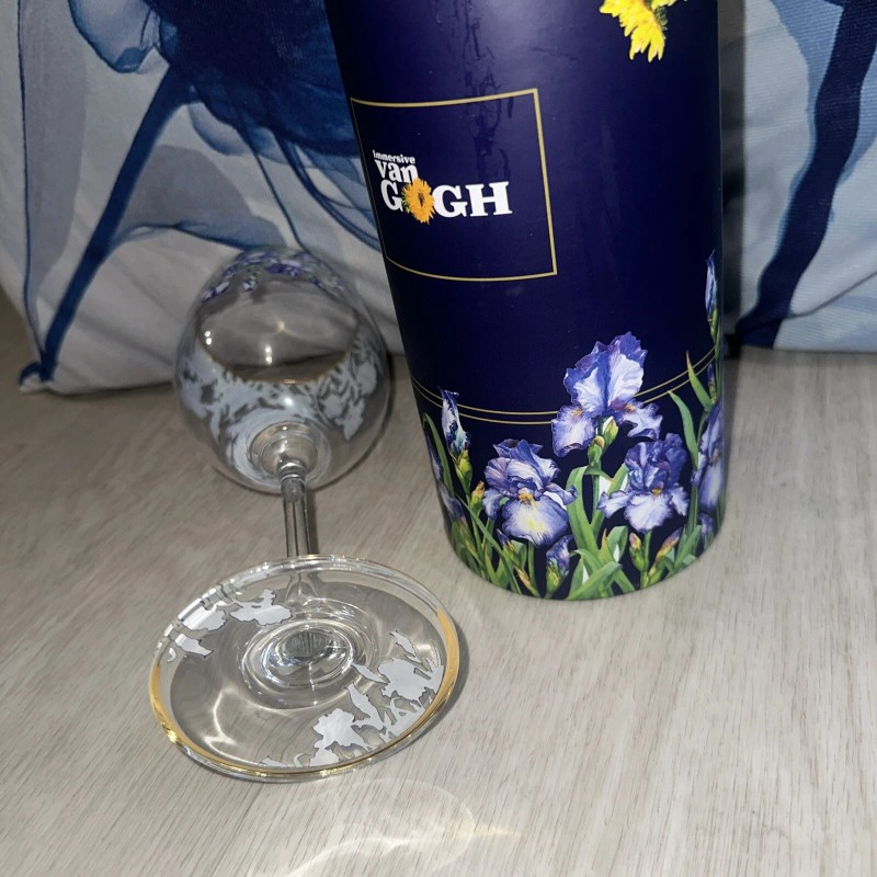 The Play Van Gogh Museum WINE Glass Irises design collectible
