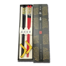 Premium Japanese Chopsticks Reusable 2pcs set [ Made in Japan ] Traditional Lacquer Art Wooden Chopsticks B (Golden Crane BK/RD(WH37))