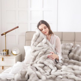 HRLMP Faux Rabbit Fur Throw Blanket for Couch 1000GSM Smooth Fuzzy Plush Warm Soft Bubble Blanket for Bed, Fluffy Thick Cozy Reversible Throw for Sofa Chair Living Room (Grayish White, Throw-50 x60)