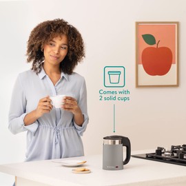 Navaris Double-Walled 0.5 L Travel Kettle - 16 x 11 x 17 cm Small - Mini Kettle with 1100 W for Travel Camping Caravan or On the Go - with 2 Drinking Cups - Grey