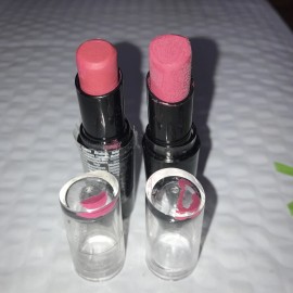 wet n wild 2 Tube Lot WET N WILD Mega Last Lipstick 905D SMOKIN HOT PINK uns FLAW