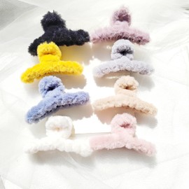 YSAFAI 8 PACK Large Faux Fur Hair Claw Clips Plush Hair Catch Barrette Jaw Clamp for Girls Hair Clips Claw Hair