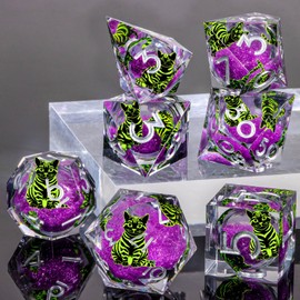 KERWELLSI Cat Liquid Core DND Dice Set with Gift Box, 7Pcs Resin Dungeons Sharp Edge D&D Dice, Dragons D and D Role Playing Dice D20 D12 D10 D8 D6 D4, Purple and Green Cat