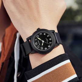 Children's Watch Boys Girls Analogue Quartz Watch Women Seniors Luminous Hands Children's Watch Boy Outdoor Sports Watches Waterproof Large Numbers, b, Strap.