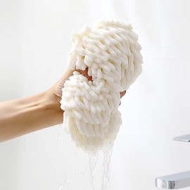 2-Pack Fuzzy Ball Hand Towels - Soft Absorbent Microfiber Chenille Hanging Towels for Bathroom - Quick Dry Decorative Bath Towel Set, White - Ideal for Instant Hand Drying and Stylish Bathroom Decor