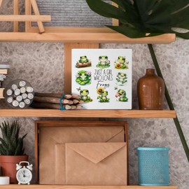 Nvotell Frog Gifts for Frog Lovers Girls - Just a Girl Who Loves Frogs Wooden Box Sign, Frog Gifts for Women, Cute Frog Gifts, Frog Room Decor, Frog Desk Accessories, 5x5 Inch