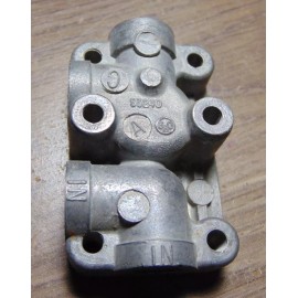 … MERCURY QUICKSILVERS 53240 FUEL PUMP BASE 4hp 7.5hp 9.5hp 20hp