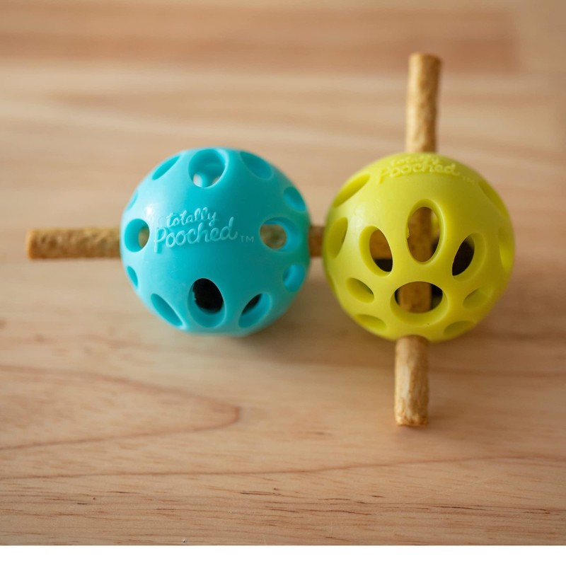 Messy Mutts Totally Pooched Huff'n Puff Ball | 2.5” TPR