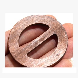 FSSTUD 10 Pcs Natural Round Wooden T Shirt Clips Scarf Ring Clothing Clasps Waist Buckle Clips Clothes Corner Knotted Buttons Circle Belt Neckerchief Buckles for Women