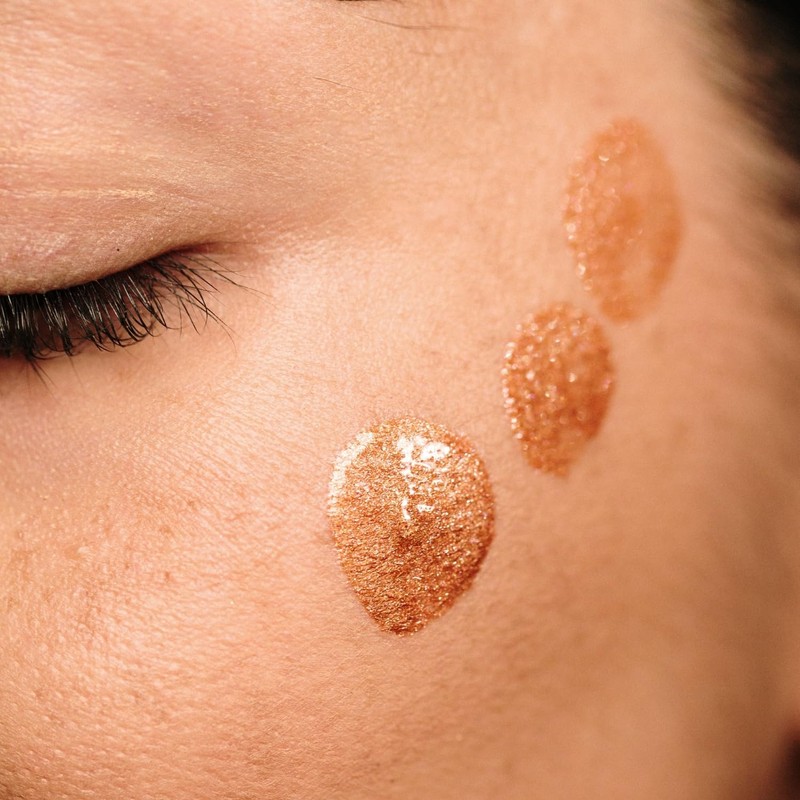AOKlabs- MAISHA Glitter Oil Illuminierendes Körperöl, feuchtigkeitsspendendes Körperöl für Gesicht,