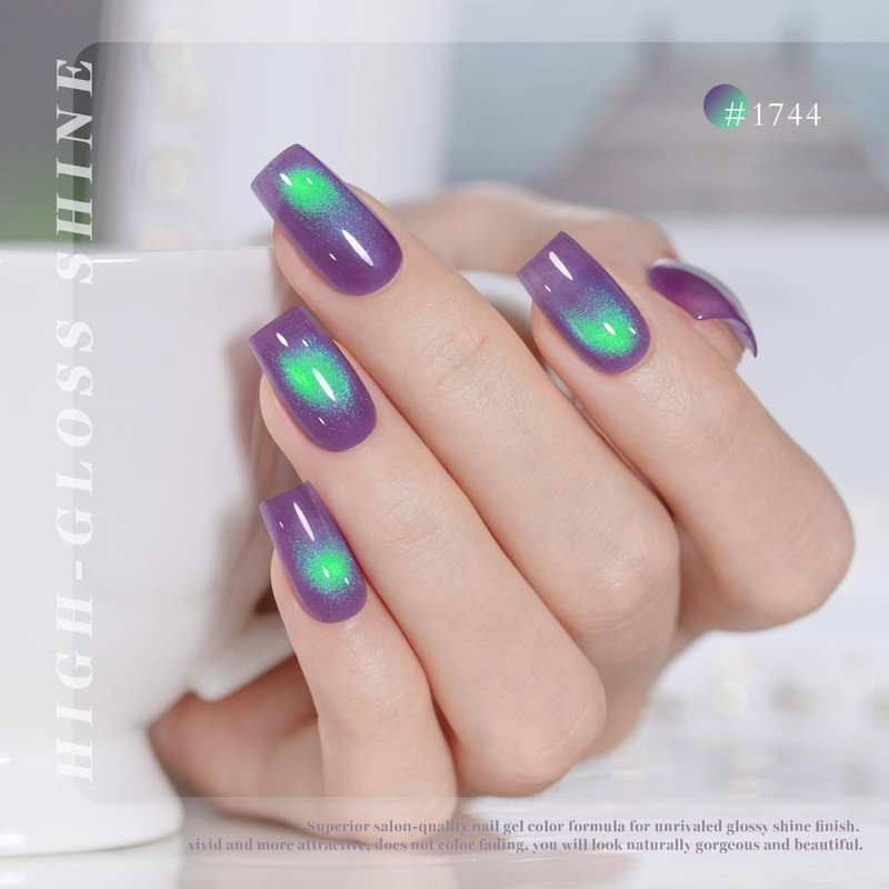 Deep Violet Green Glitter Cat Eye Gel Nail Polish with