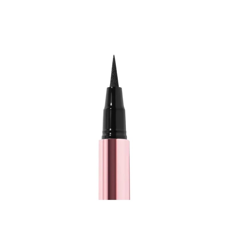 Delineador líquido Beauty Creations Overachiever on point larga duración de