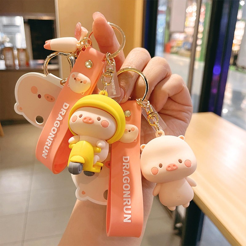 Moerstar Pig Keychain Cute Cartoon Pig 3D Keychain Keyring Women