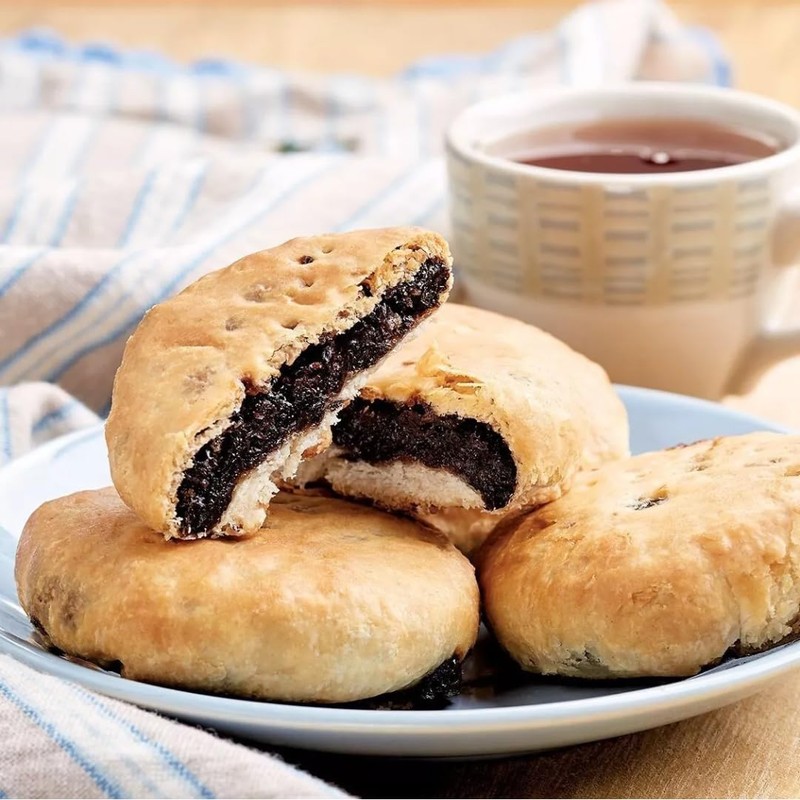 Real Lancashire Eccles Cakes | Traditionally Handmade with Pure Butter