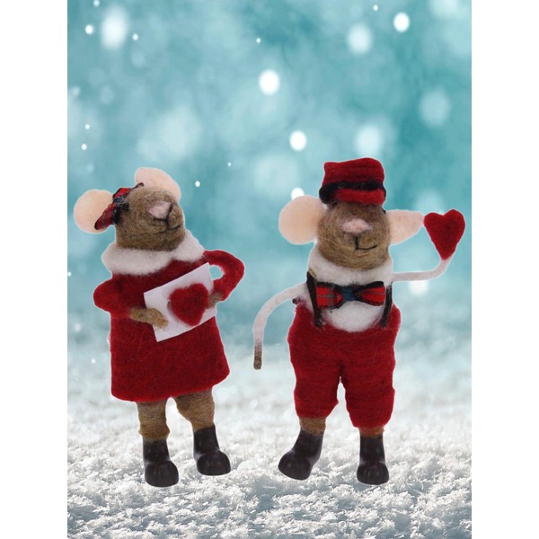 POMMERNTRAUM ® Christmas Decoration Felt Figures Decorative Figures in Love