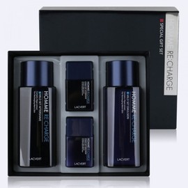 A refreshing and hydrating lotion for tired men's skin. Homme Cosmetics Men's Set.