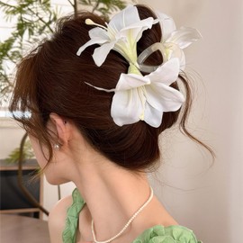 Rannyrena Artificial Flower Hair Claw Clips for Women Large Hawaiian Orchid Non-Slip Hair Barrettes for Beach Seaside Party Tropical Flower Hair Accessories (White Lily)