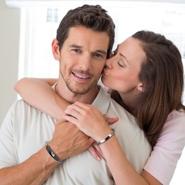 JewelryWe Pair of Love Heart Bracelets, Stainless Steel Bicolour Bracelets, Black / Silver Partner Bracelet with Zirconia, for Lovers, Stainless Steel, 1 pair/2 pieces with engraving