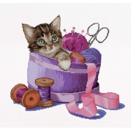 Thea Gouverneur - Counted Cross Stitch Kit - Sewing Basket Kitten - Aida - 16 count - For Adults - 736A