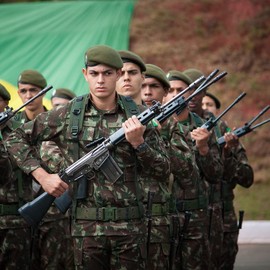 Gajaous British Military Berets for Men and Women,Wool and Leather Army Beret Hats Green