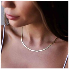 Allereya Punk Snake Chain Necklace Gold Herringbone Necklace Vintage Flat Chain Flexible Snake Bone Necklace Chain Jewellery for Women and Girls (Gold)