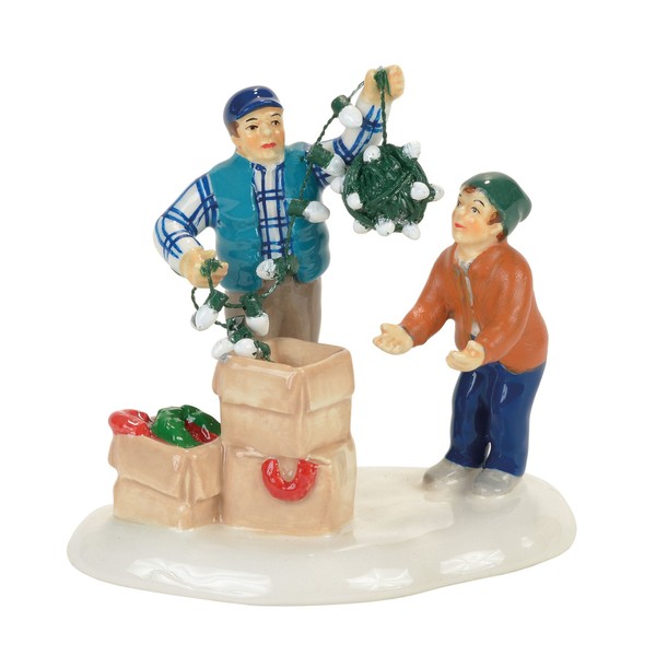 Department 56 Snow Christmas Vacation Clark and Rusty Figurine Village Accessory, Standard, Multicolored