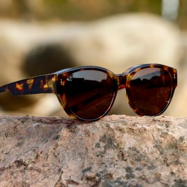 kimorn Polarized Fit Over Glasses Sunglasses For Women Man,Trendy Cat Eye Shades For Driving Riding (Tortoiseshell/Brown)