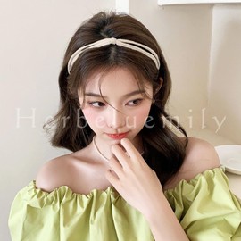 Herbeluemily Thin Headband with Faux Leather, PU Leather, Headband, Knot, Off White