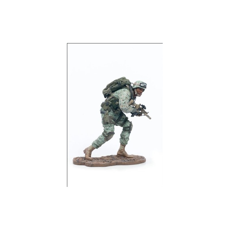 McFarlanes Military Series 1 Marine Corps Recon (African American) Action