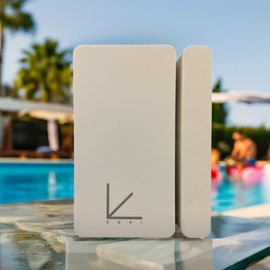 GateGuard Wireless Pool Gate Sensor with Mobile Alerts. Ideal for: Pool Gates, Dog Gates, Kids' Areas, Garage Doors, Doors Opening onto Busy Roads