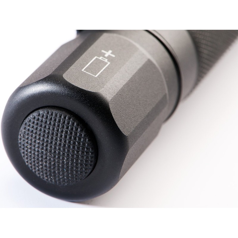 Pelican 2370 Tactical LED Flashlight (Black)