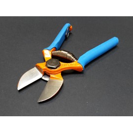 Due Buoi made in Italy Professional (NO HOBBYIST) Forged Double Cut Blades Shears #132/20 Flat Back Double Blade for Grafting and Pruning for scions