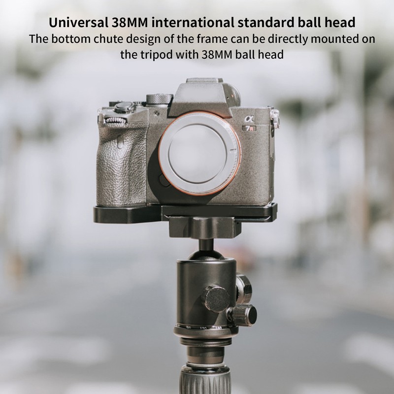 YELANGU Mirrorless Camera Quick Release L Plate Bracket Holder for