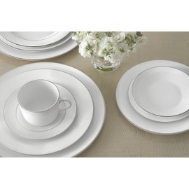 Vera Wang by Wedgwood Blanc Sur Blanc 15.25-Inch Oval Platter