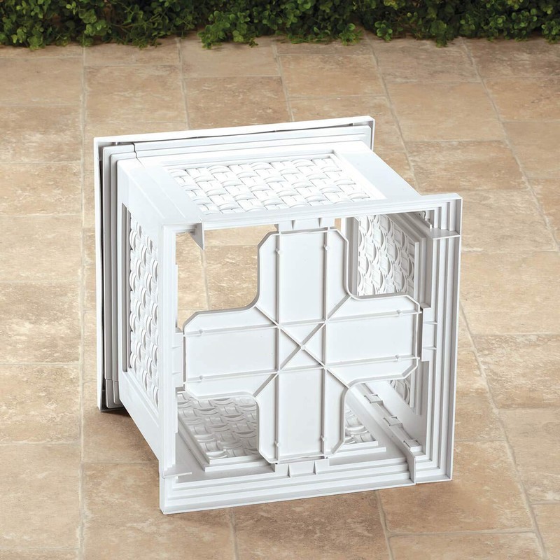 Fox Valley Traders Rattan-Style Planter Box