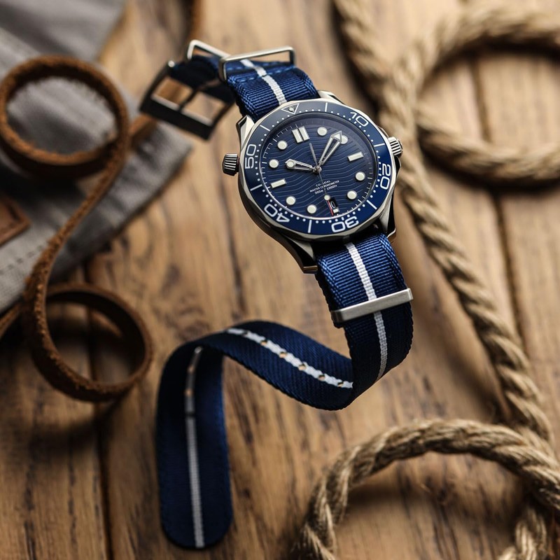 WatchGecko Swiss Quality Military Nylon Watch Band - Stylish -